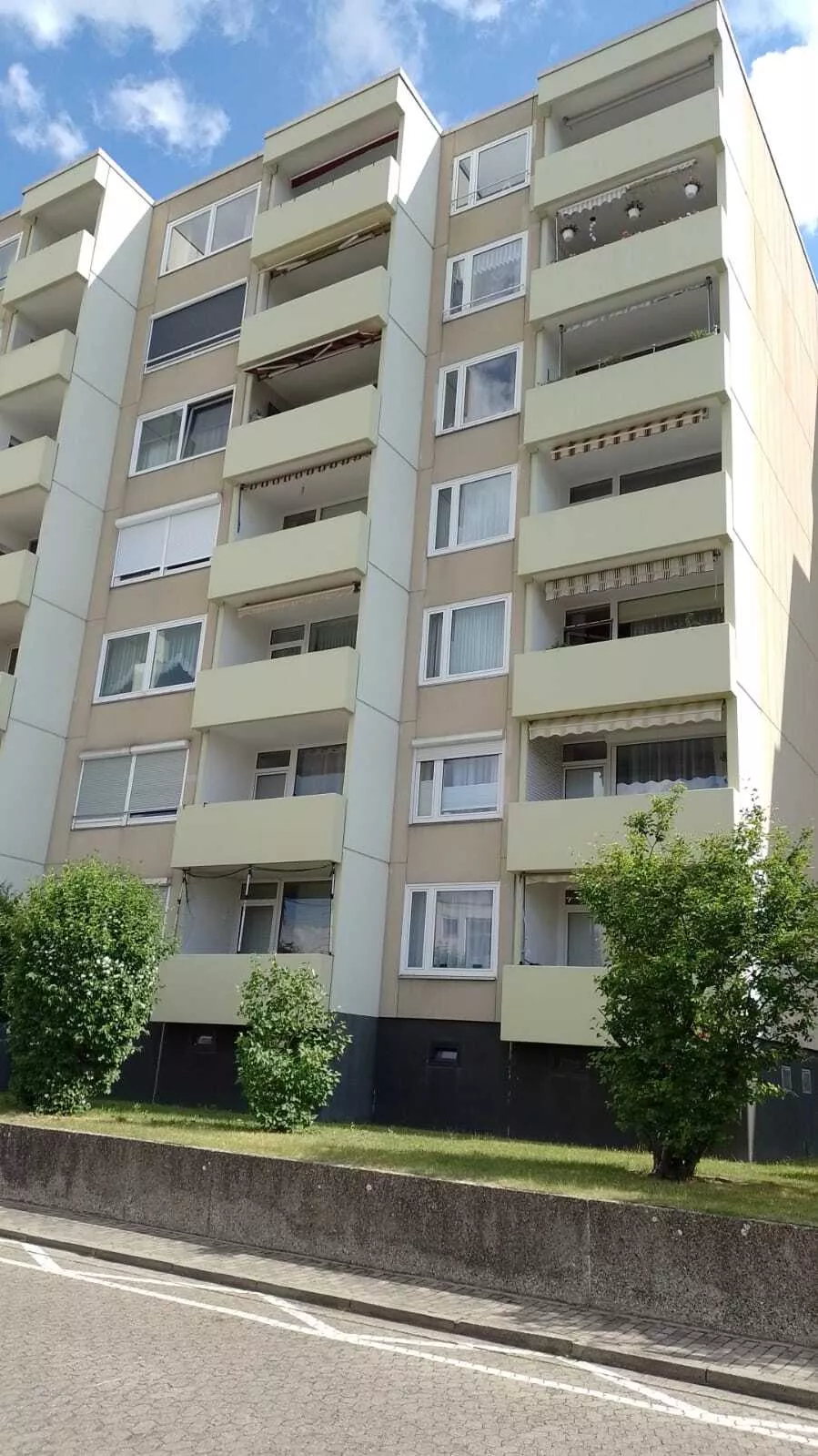 Immobilienangebot - Laatzen - Alle - 2,5 Zimmerwohnung in Laatzen (bei Hannover)