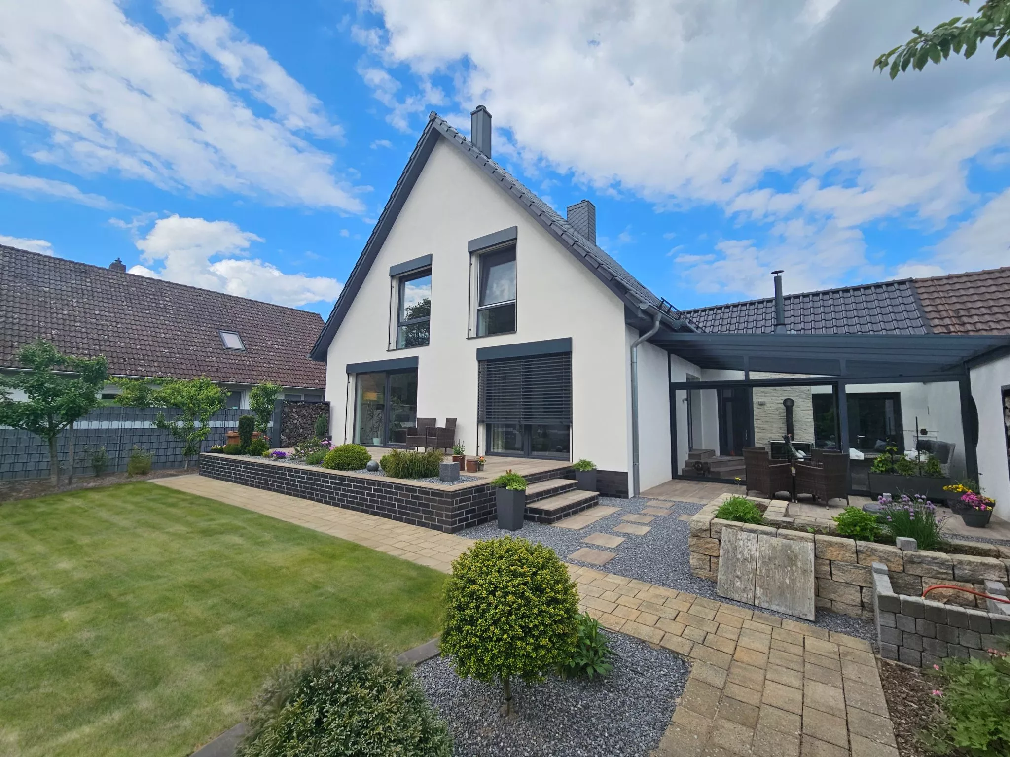 Immobilienangebot - Martfeld - Alle - Ein Wohntraum am Waldrand ! Exklusives und gehobenes Einfamilienhaus