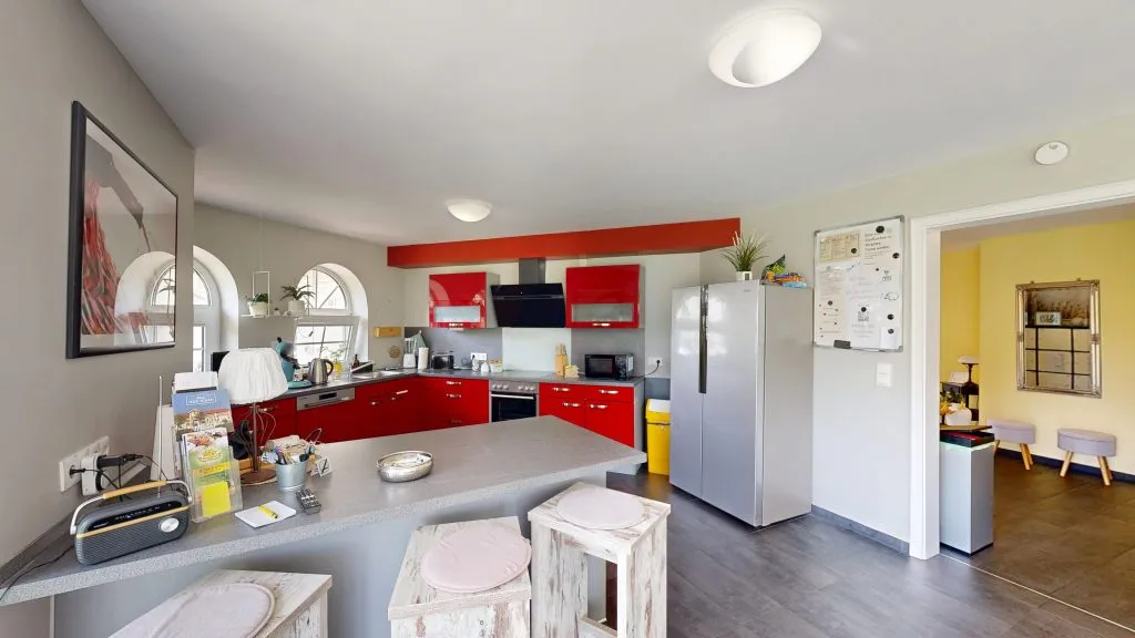 Immobilienangebot - Geestland - Alle - Gästehaus mit 10 Zimmern und 2 Ferienwohnungen – Nordsee-Nähe
