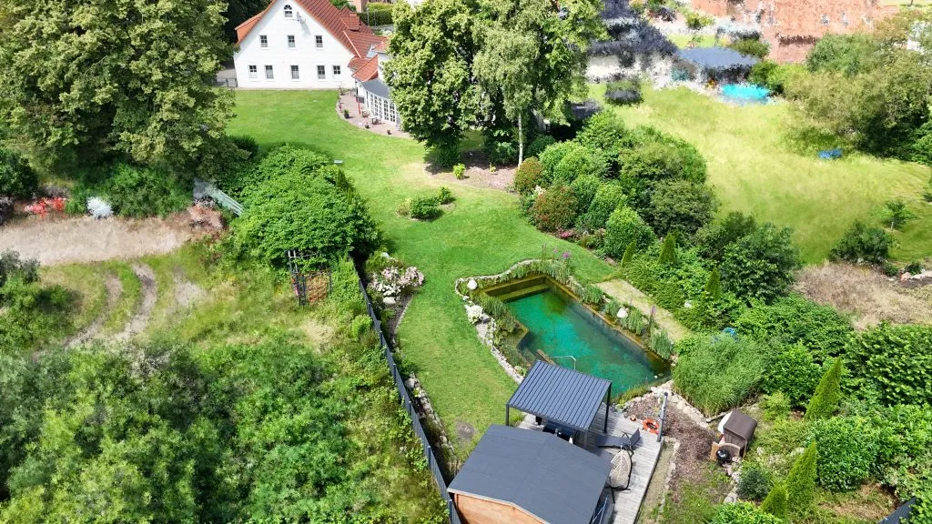 Immobilienangebot - Geestland - Alle - Gästehaus mit 10 Zimmern und 2 Ferienwohnungen – Nordsee-Nähe