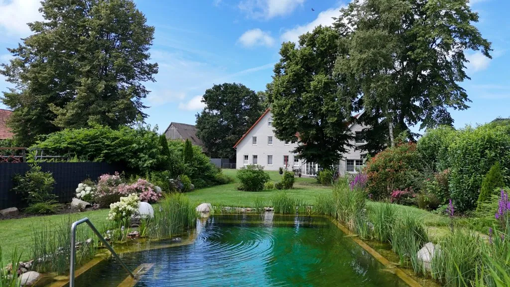 Immobilienangebot - Geestland - Alle - Gästehaus mit 10 Zimmern und 2 Ferienwohnungen – Nordsee-Nähe