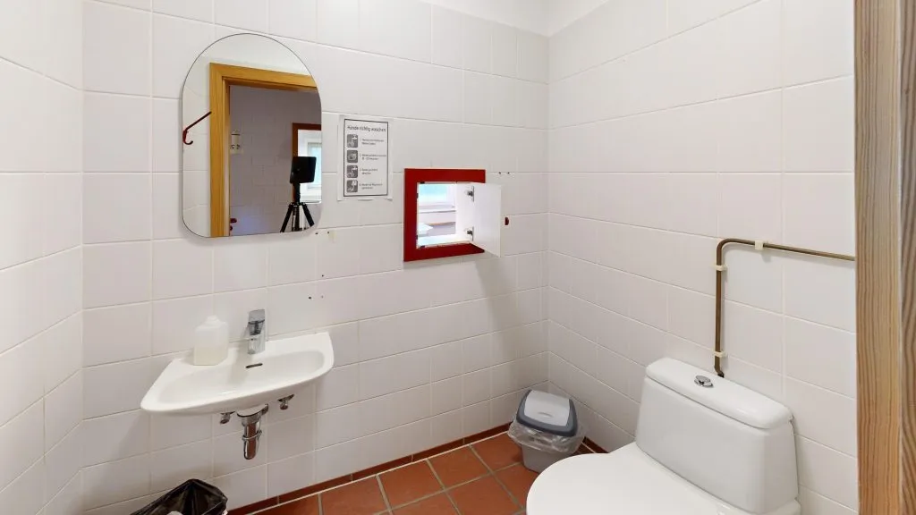 Immobilienangebot - Schwarme - Alle - Hier freut man sich auf Montag. Repräsentative Gewerbefläche im Ortskern von Schwarme.