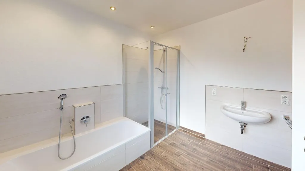 Immobilienangebot - Schwarme - Alle - Hier stimmt einfach alles. DHH Schwarme 2015, Energieeffizienzklasse A.
