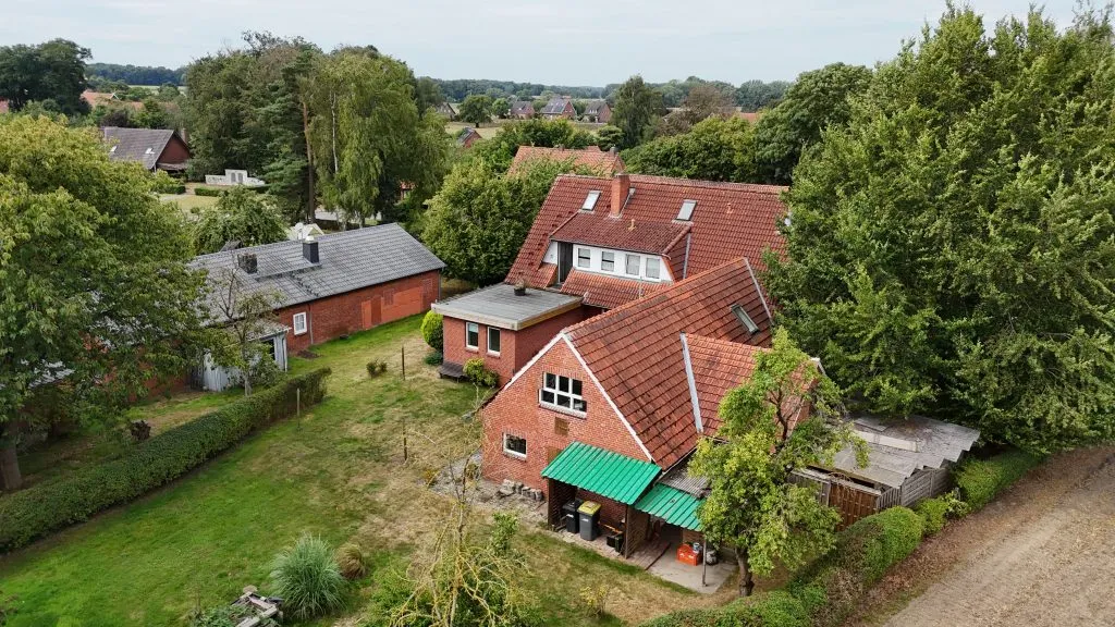 Immobilienangebot - Bassum - Alle - Zwei Einheiten, ein Zuhause. Albringhausen am Feldrand.