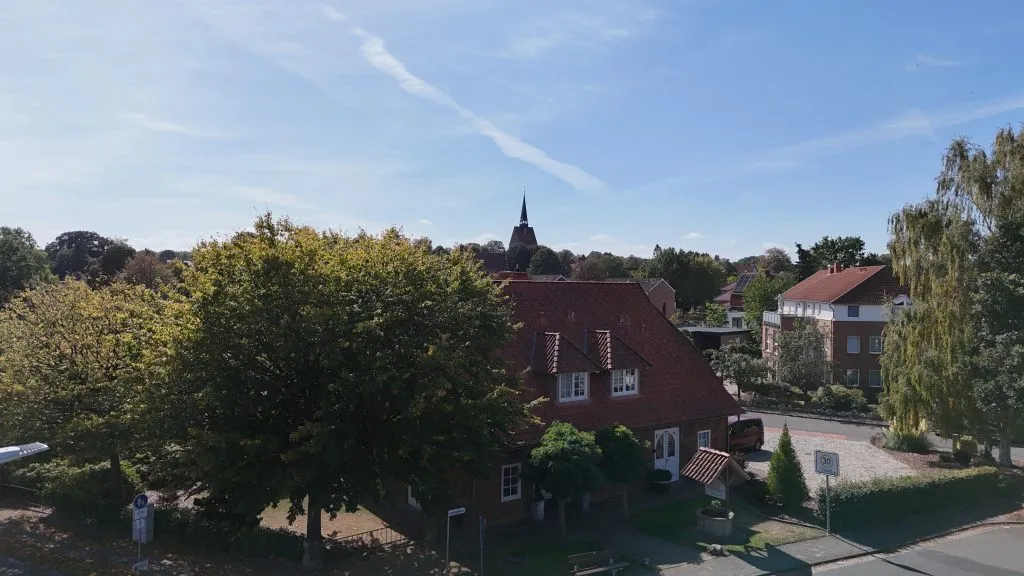 Immobilienangebot - Bruchhausen-Vilsen - Alle - Moderne 3-Zimmer-Maisonettewohnung mit 89 m², eigenem Eingang und Gartenecke im Ortskern von Vilsen