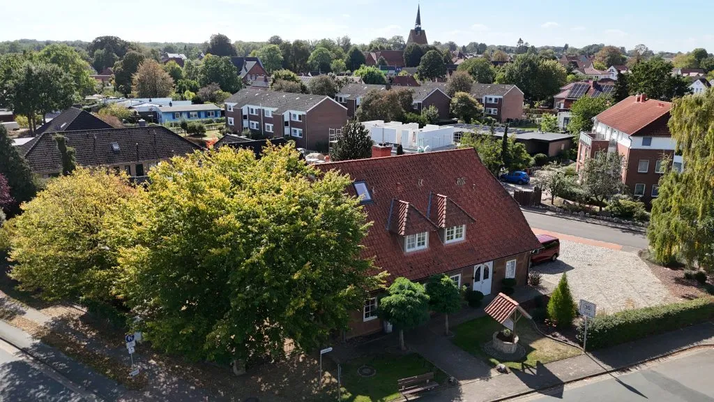 Immobilienangebot - Bruchhausen-Vilsen - Alle - Moderne 3-Zimmer-Maisonettewohnung mit 89 m², eigenem Eingang und Gartenecke im Ortskern von Vilsen