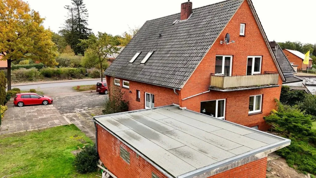 Immobilienangebot - Martfeld - Alle - Unter einem Dach Wohnen und Arbeiten: Klinkerhaus in Martfeld, das sich anpasst